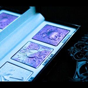 Jeffree Star | ‘Gothic Diamonds’ Extreme Frost Trio | NiB highlighter palette